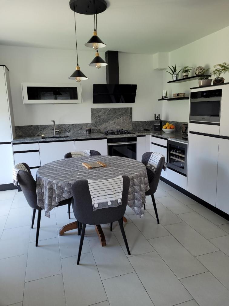 Veritable Maison De Vacances A 500 M Des Plages Saint-Malo Exterior photo